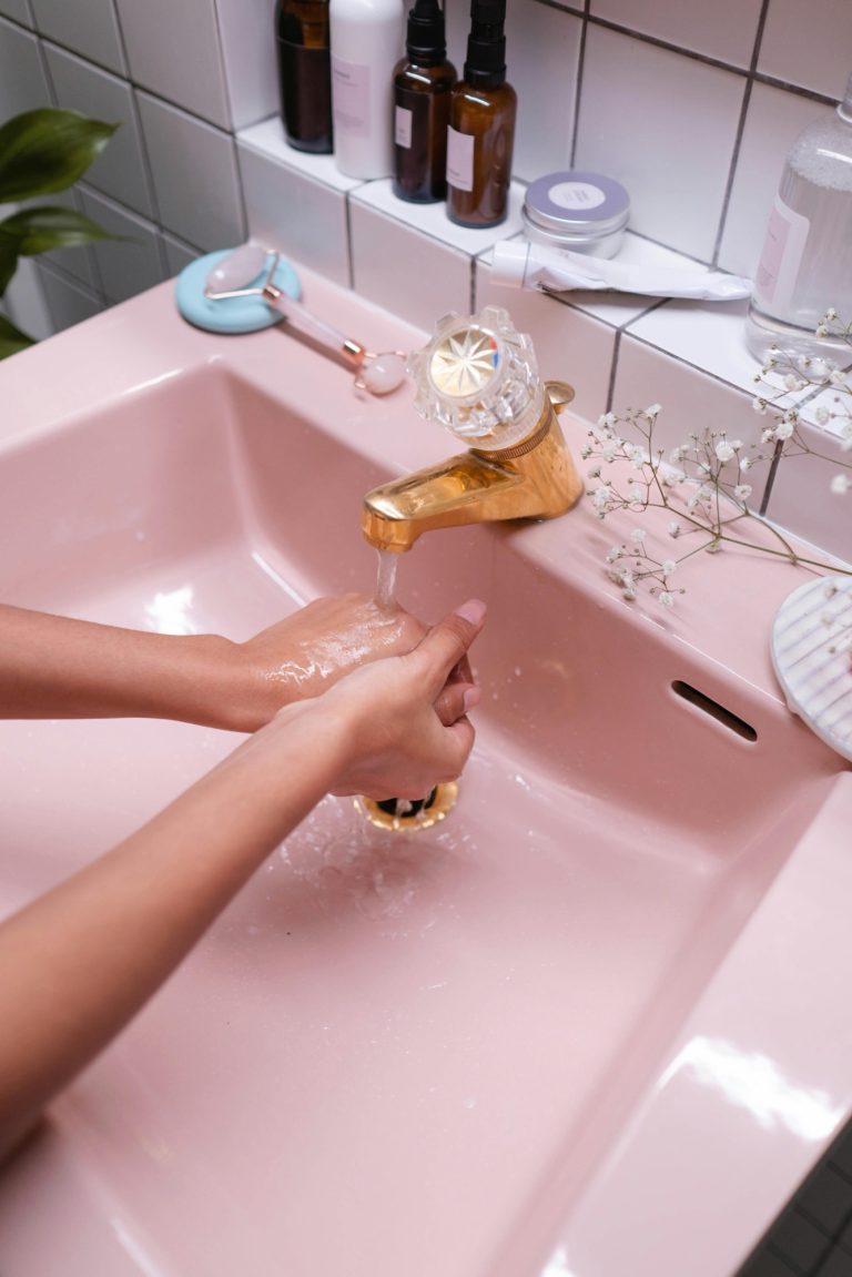 Hands That Heal — The Underrated Ritual of Hand Care