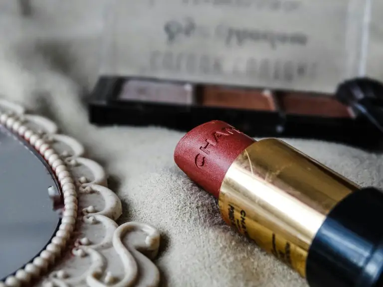 Barely There, But Still There: A Subtle but Noticeable Makeup Routine