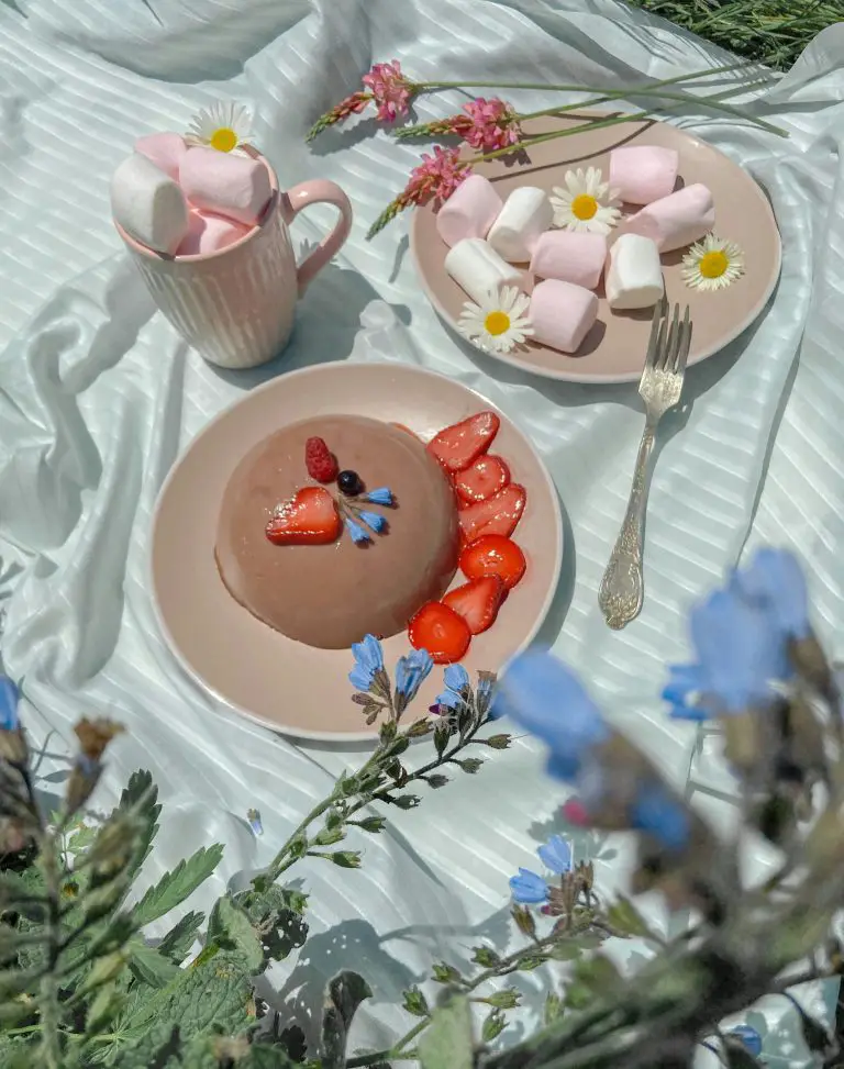 The Soft Girl Night Routine: Romantic, Restful, and Full of Intention