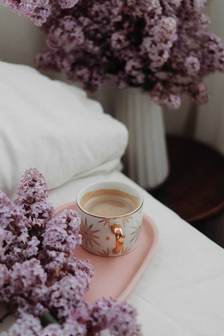 Grown Woman Apartment Aesthetic: How to Create a Space That Feels Elevated, Feminine, and Fully You