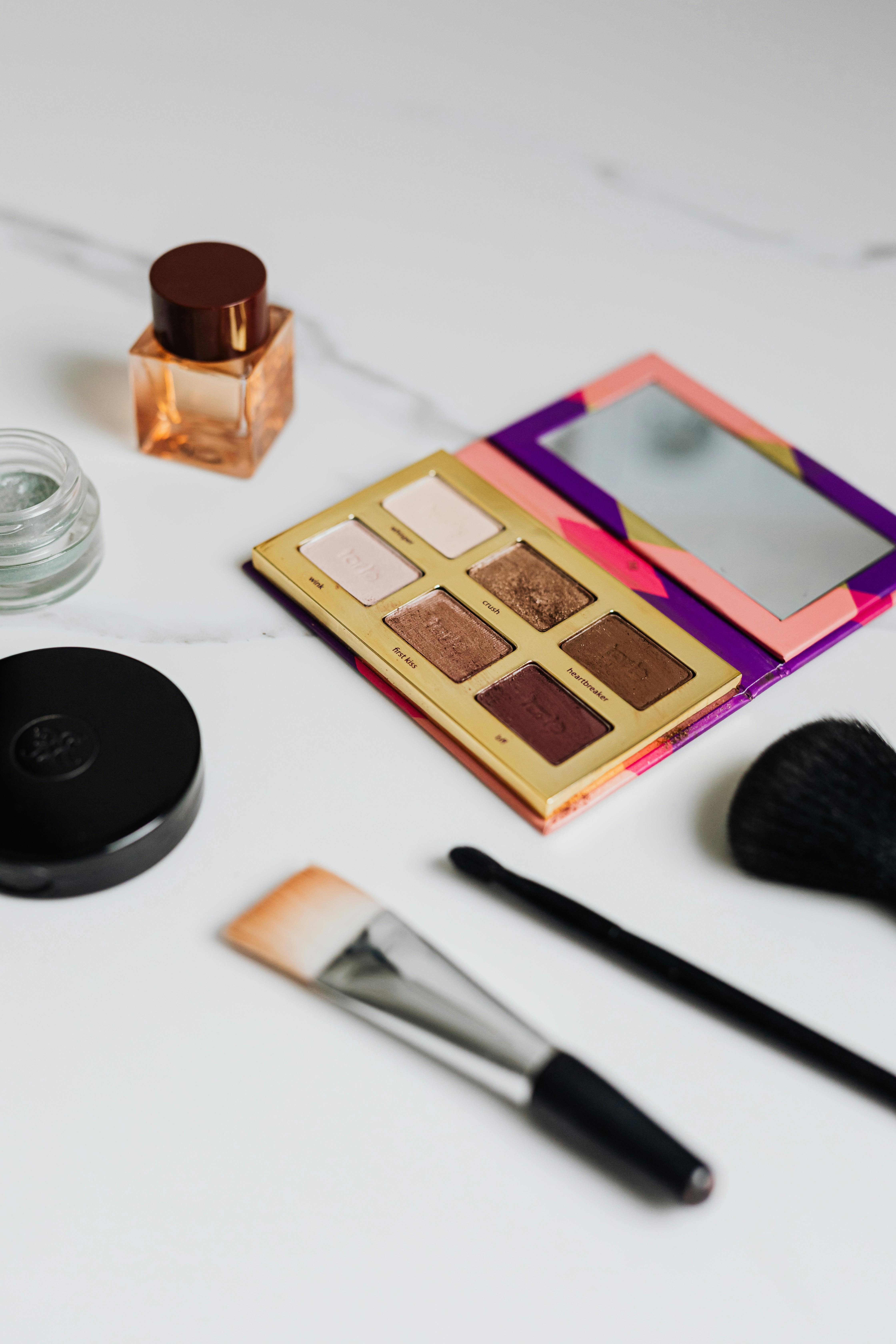 The Guide to Clean Girl Makeup
